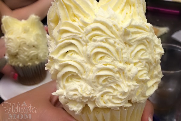 How to Make Puppy Dog Cupcakes #Pupcakes #Tutorial