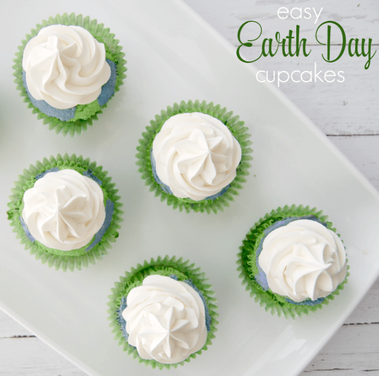 Easy earth day cupcakes teaching kids to recycle a helicopter mom