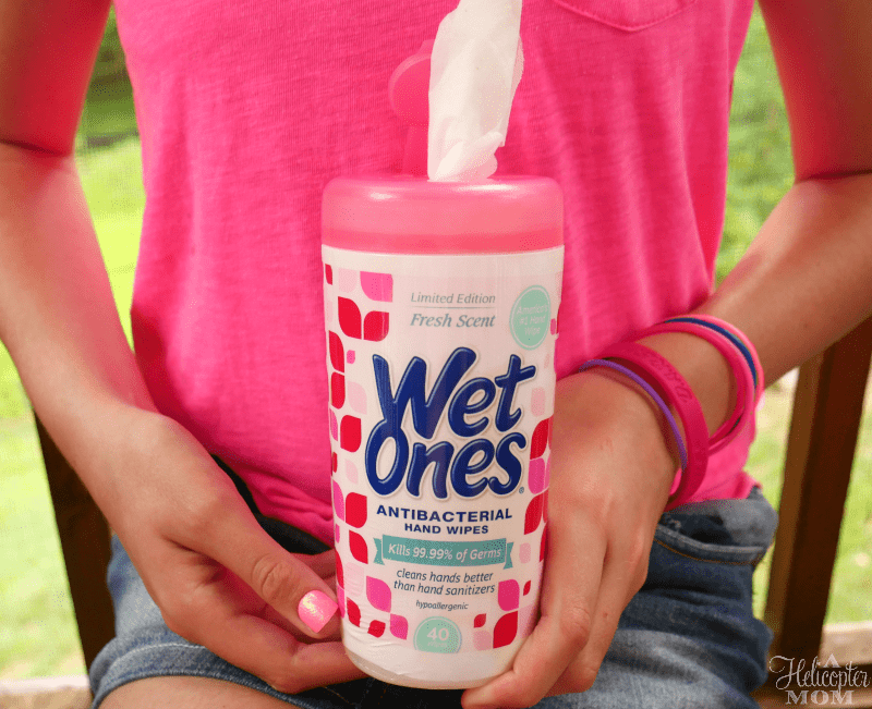 How to Avoid the Summer Stickies - Wet Ones Antibacterial Hand Wipes